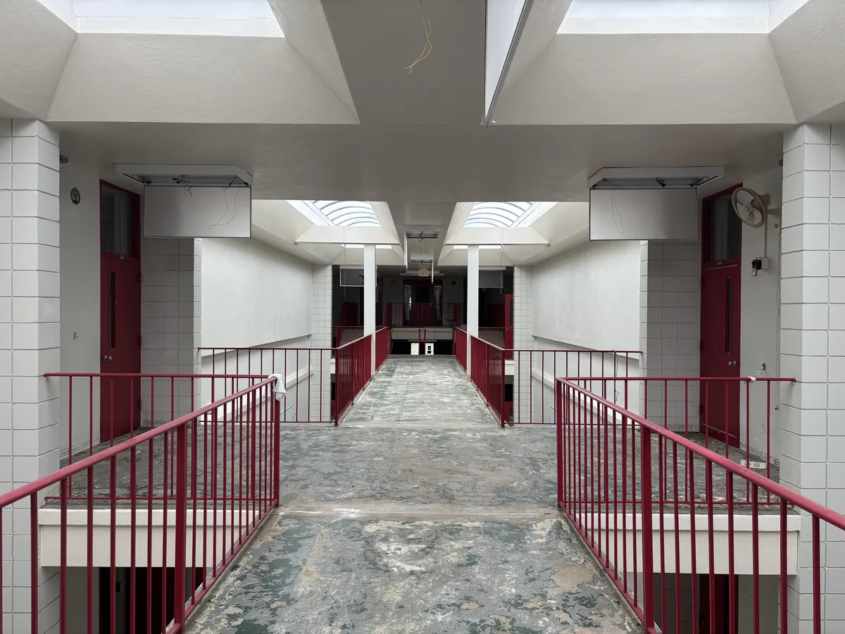 Abandoned school I attended that was built on a cemetery. Closed 17 years ago on this very day. [OC]