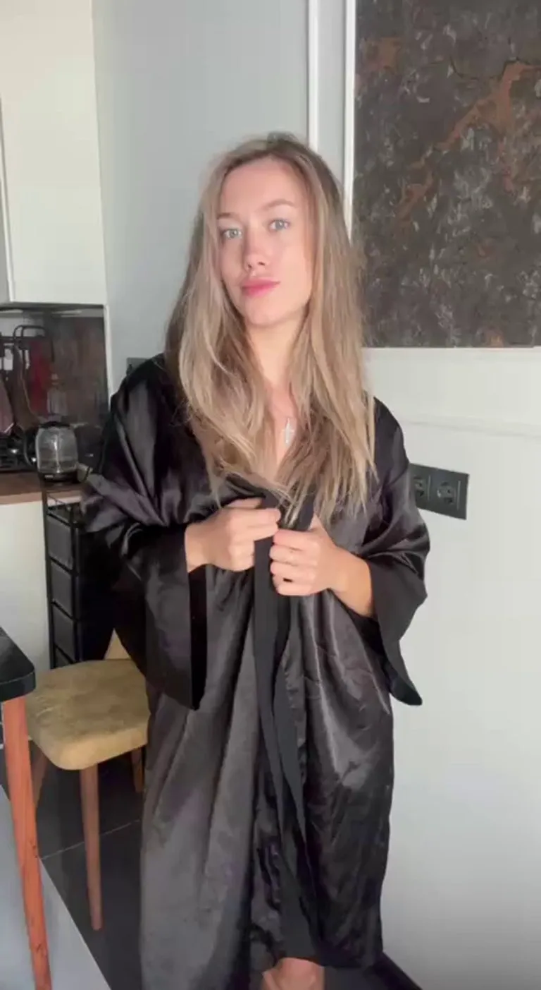 I look much better naked