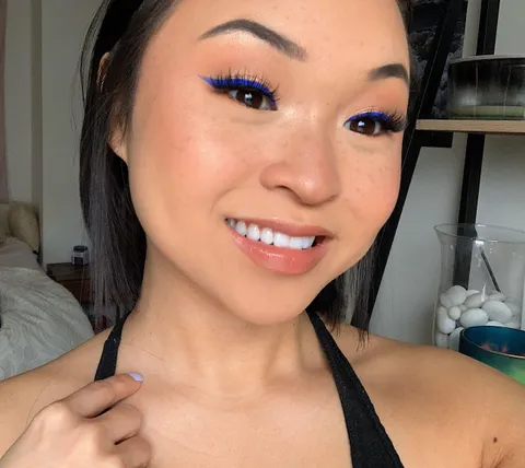 Experimenting with some bright blue liner today