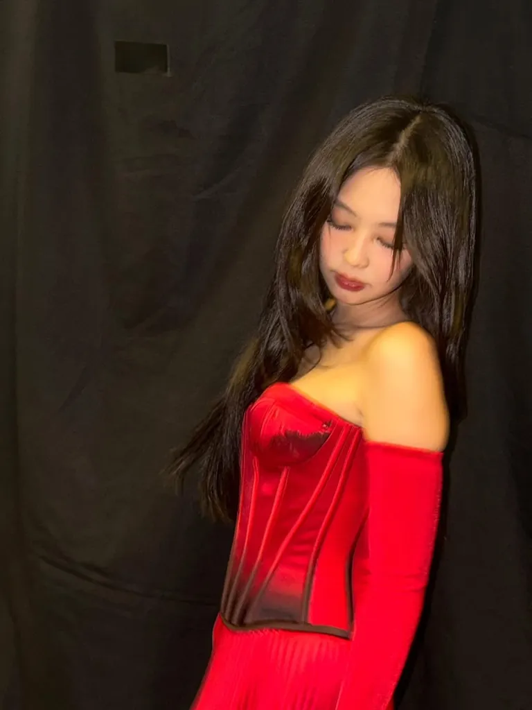 BLACKPINK - JENNIE