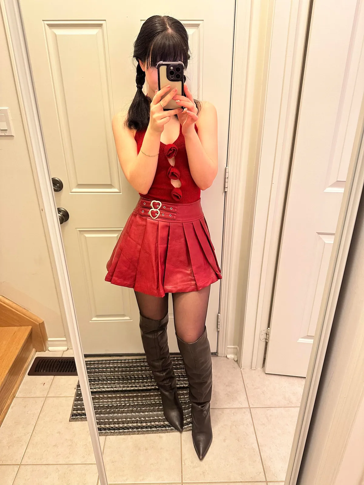 Which outfit is best?