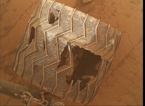 10 years on Mars - the effects [Image Credit: NASA / JPL-Caltech / MSSS]