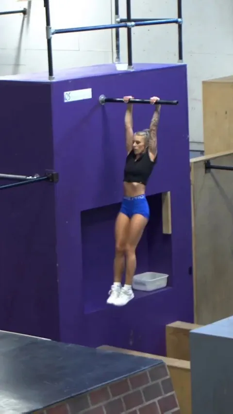 Brittney Durant's Buzzer Beater from the Skill Semifinal round at SPL3 - Parkour World Championships