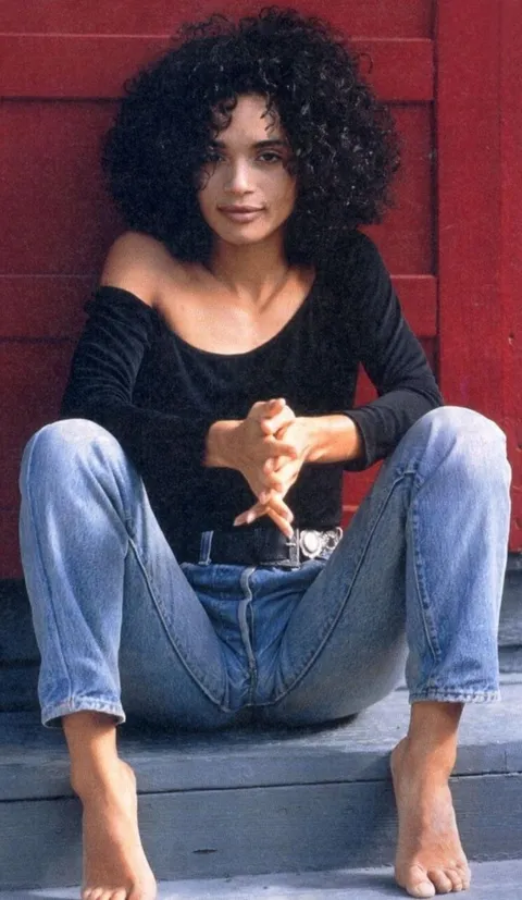 Lisa Bonet, 1993