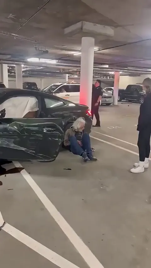 Twas a Wrap-Around