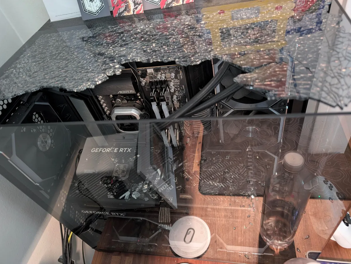 Open to suggestions how to safely handle glass inside case