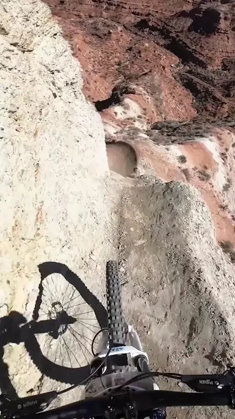 Hannah Bergemann casually chats her way down the mountain during her very first Red Bull Rampage