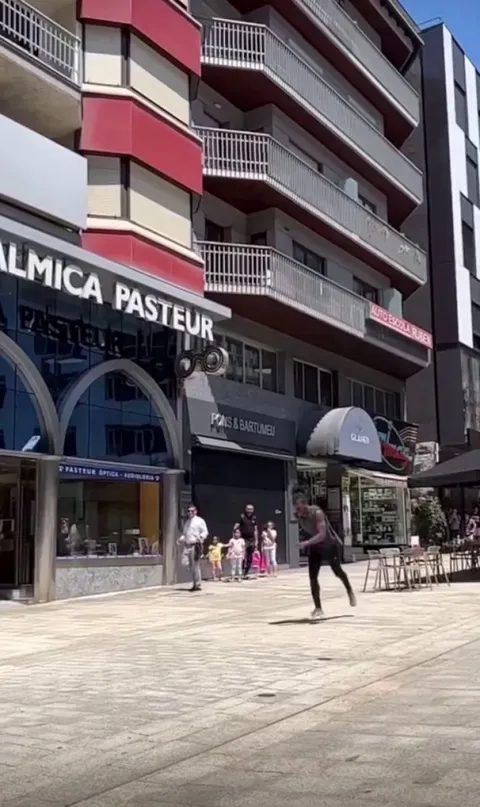 Gliding through space and time