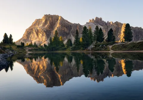 Lago di Limides, the Dolomites, 5698x4013 [OC]