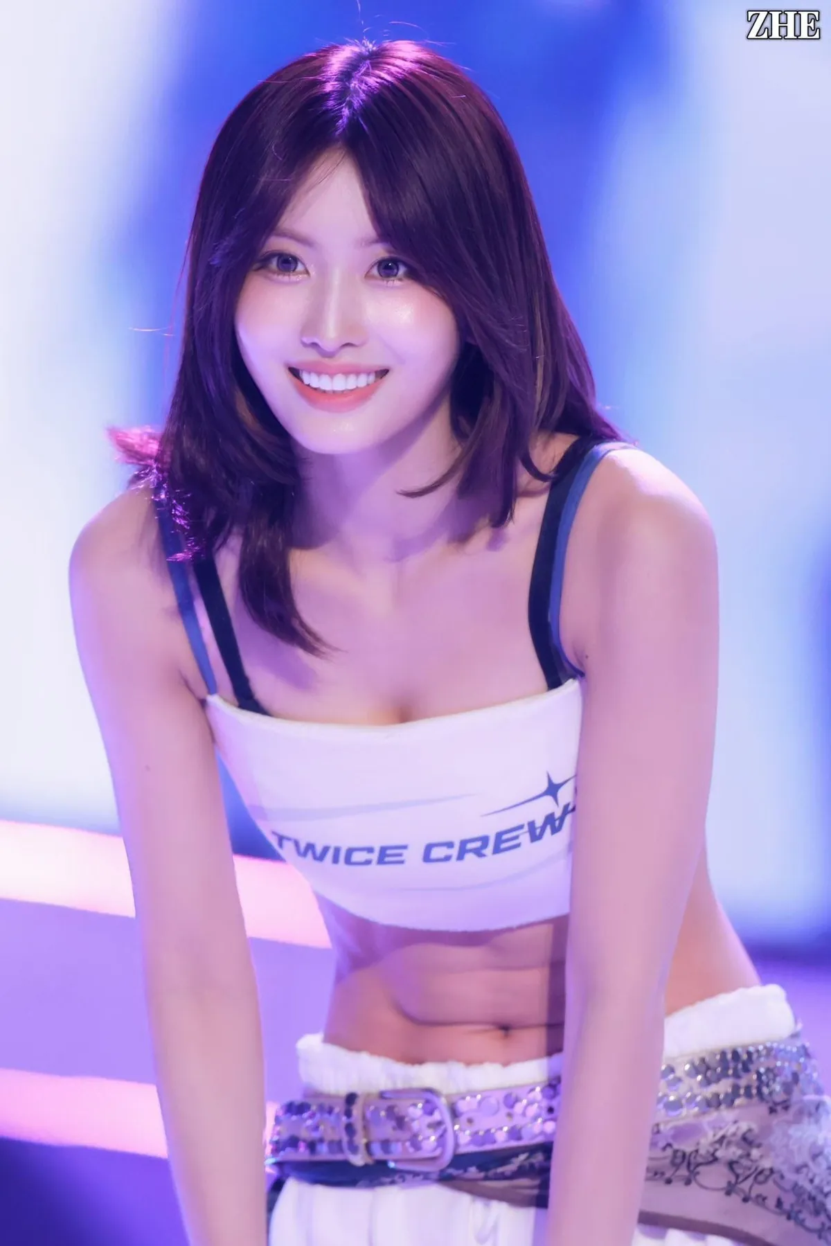 TWICE - Momo