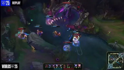 [Worlds 2025 AL vs T1] Keria smiles after losing a fight