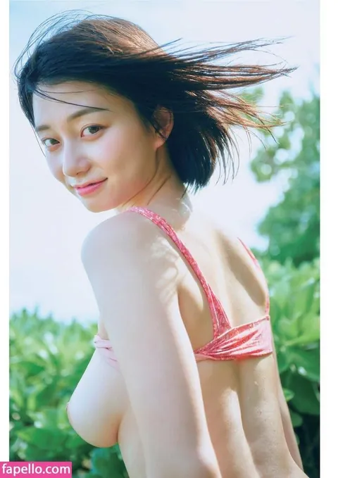 Yua Mikami or Kanna Seto?