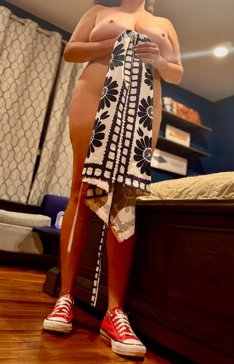 Not another wardrobe malfunction on Tata Tuesday 🫣