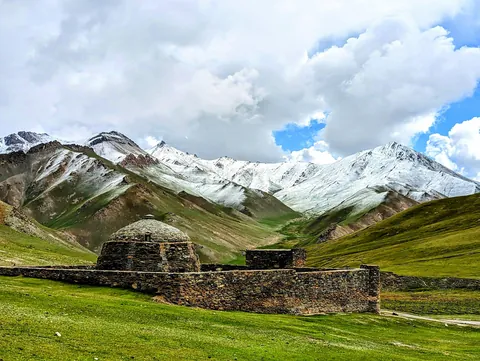 10 days in Kirghizistan with a 4WD