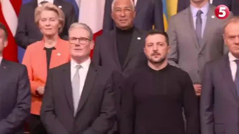 European leaders hold emergency summit with Ukrainian President Zelensky in London