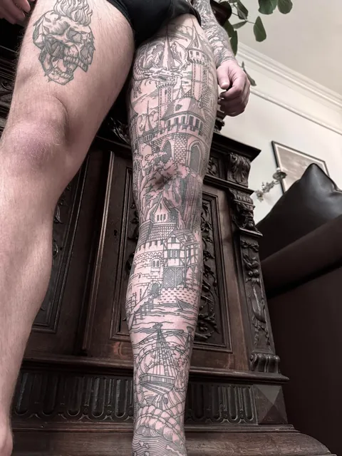 Full leg tattoo made by me (Ivan Zagusta) at Zaraza tattoo shop in Warsaw, Poland.