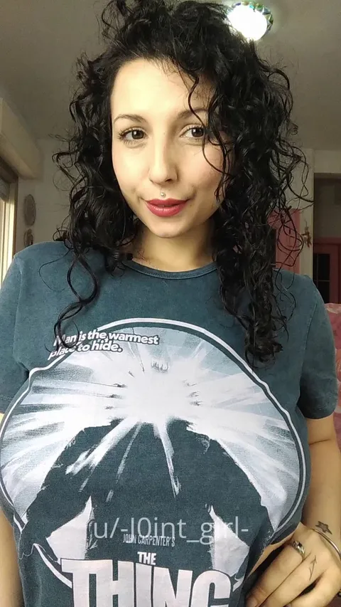 My huge natural tits are so full today it would be a shame not to flash them (OC)