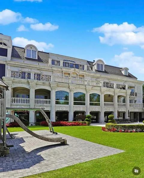 Inside the former Gambino boss’s $18M mansion on Todt Hill — a home with history and secrets