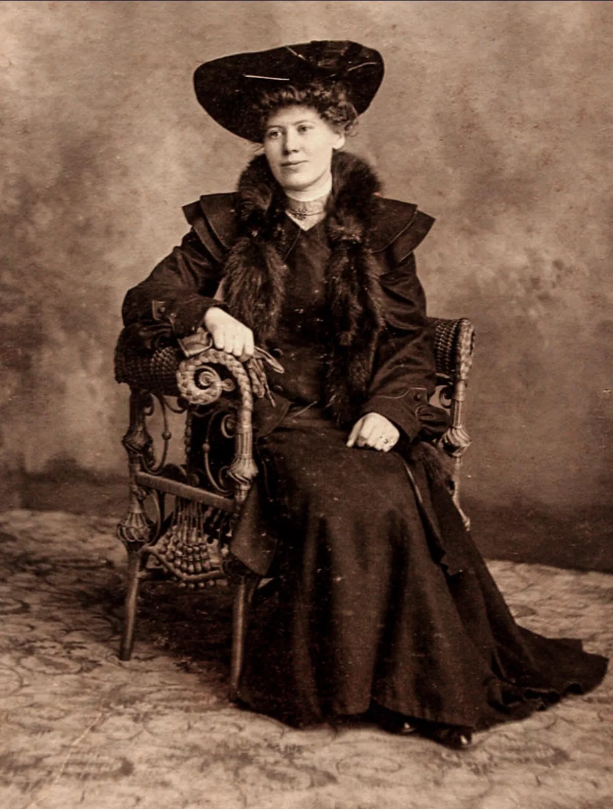 My great-grandmother in 1907 after immigrating to Chicago from Stockholm.