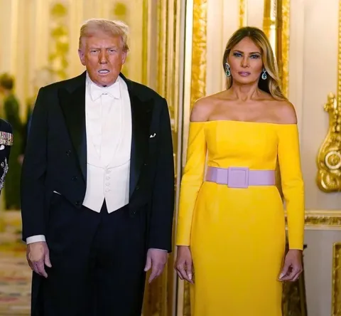 PsBattle: Trump and Melania In Formal Wear
