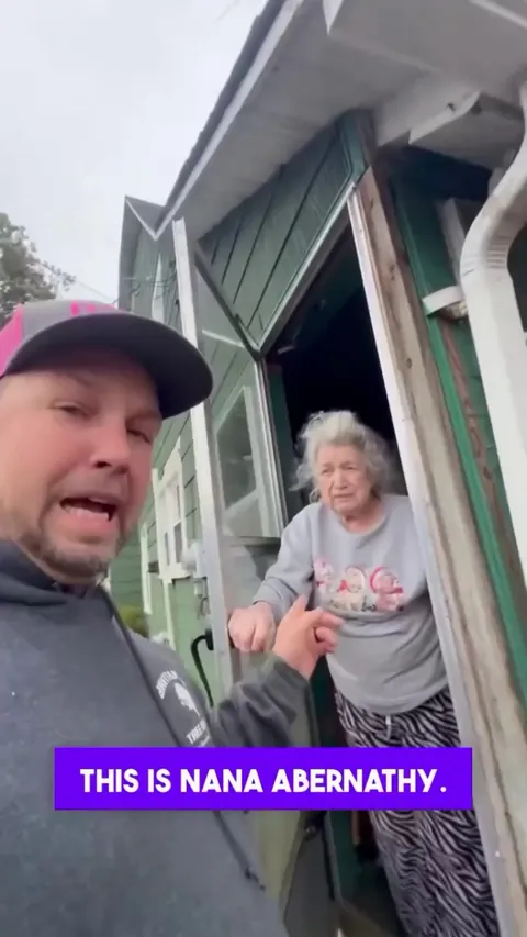 An 85-year-old widow called a North Carolina tree removal company, begging for firewood to keep her house warm, but said she couldn't pay them.
Paul Brittain, the owner, delivered firewood for free, fixed her car, her roof, her heating/AC unit ALL for FREE and raised $20,000 for her for Christmas