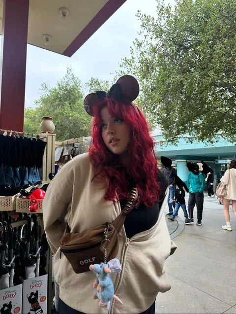 20 Female. Roast me so hard plz plz plz