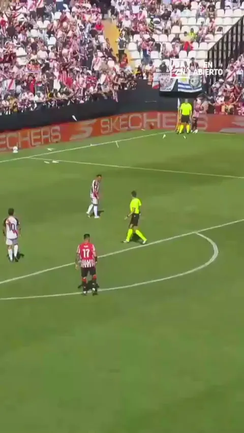 Footage of Rayo fans throwing paper planes and tennis balls, forcing the match v Athletic Bilbao to be stopped
