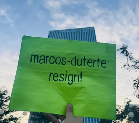 What can the Government do to fix the worsening traffic problem in the Philippines?