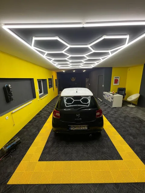 Good evening gentlemen and ladies respectively, i would like to present you my hobby garage