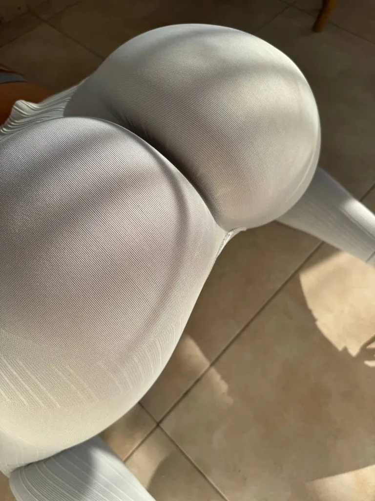 good shots from above 🍑