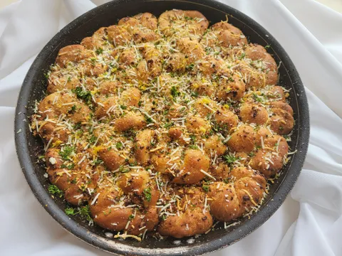 Made some pull apart garlic knots today. They were a hit!
