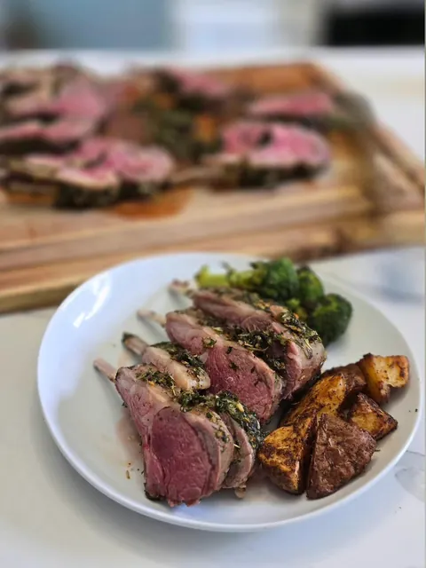Homemade: Roasted Rack of Lamb