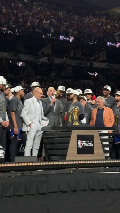[All-Access] Jalen Brunson is awarded the Bill Russell Trophy as MVP of the NBA Finals.