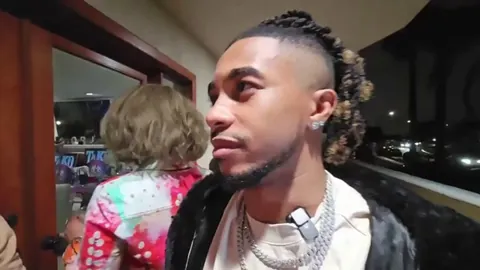 DeenTheGreat gets knocked out by a random hours later from getting slapped by Larry wheels