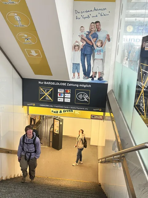 Can’t use the bathroom without a credit/debit card at Munich Central train station