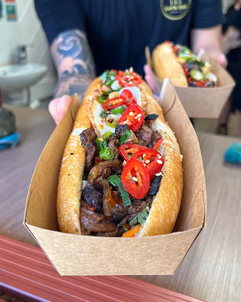 [I Ate] a bánh mì
