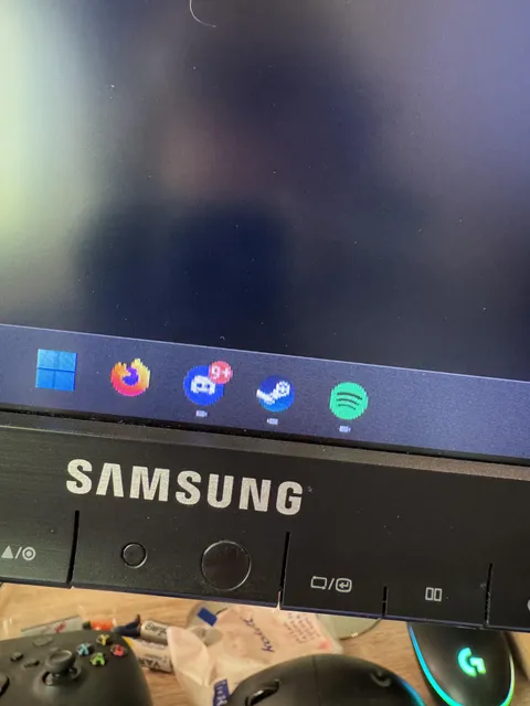 Why is my new Monitor all pixelated? Should be 1440p