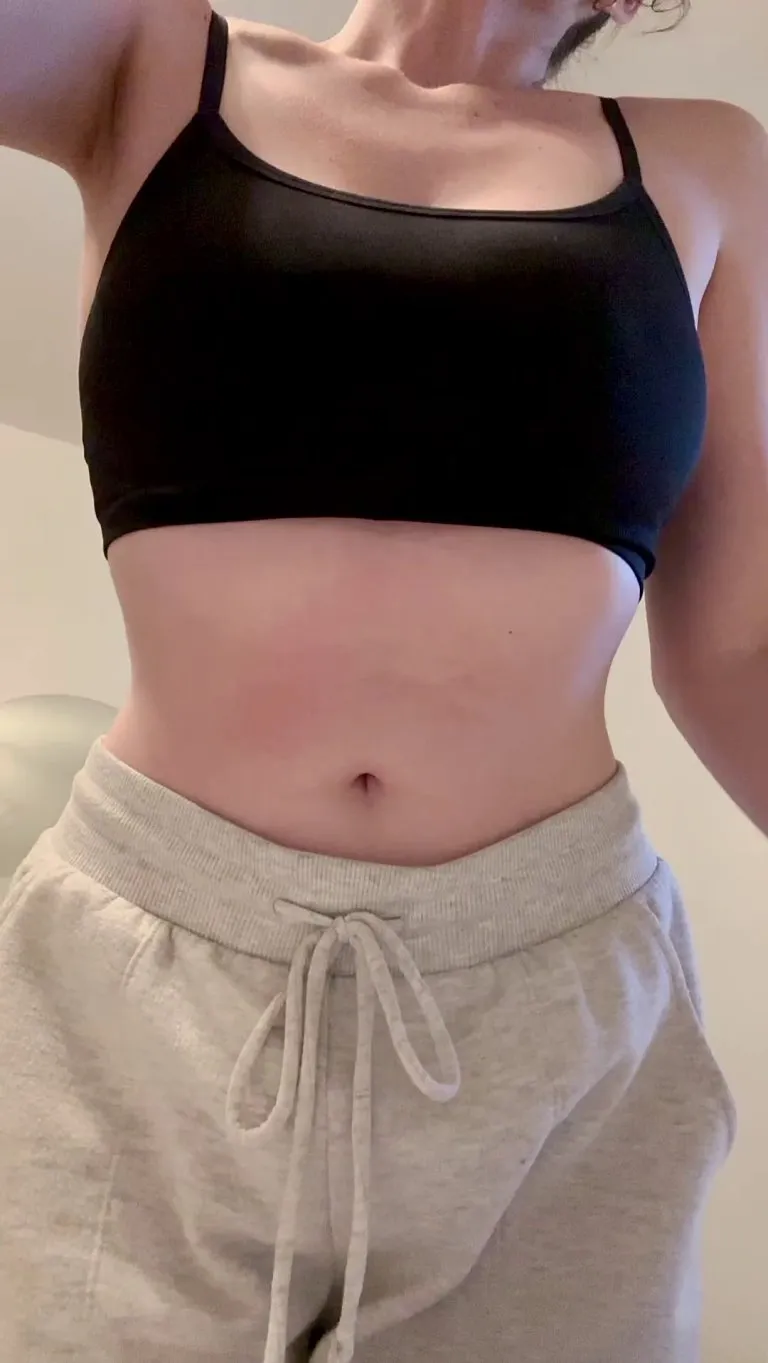 My boobs go from flat to big when I take off my sports bra 