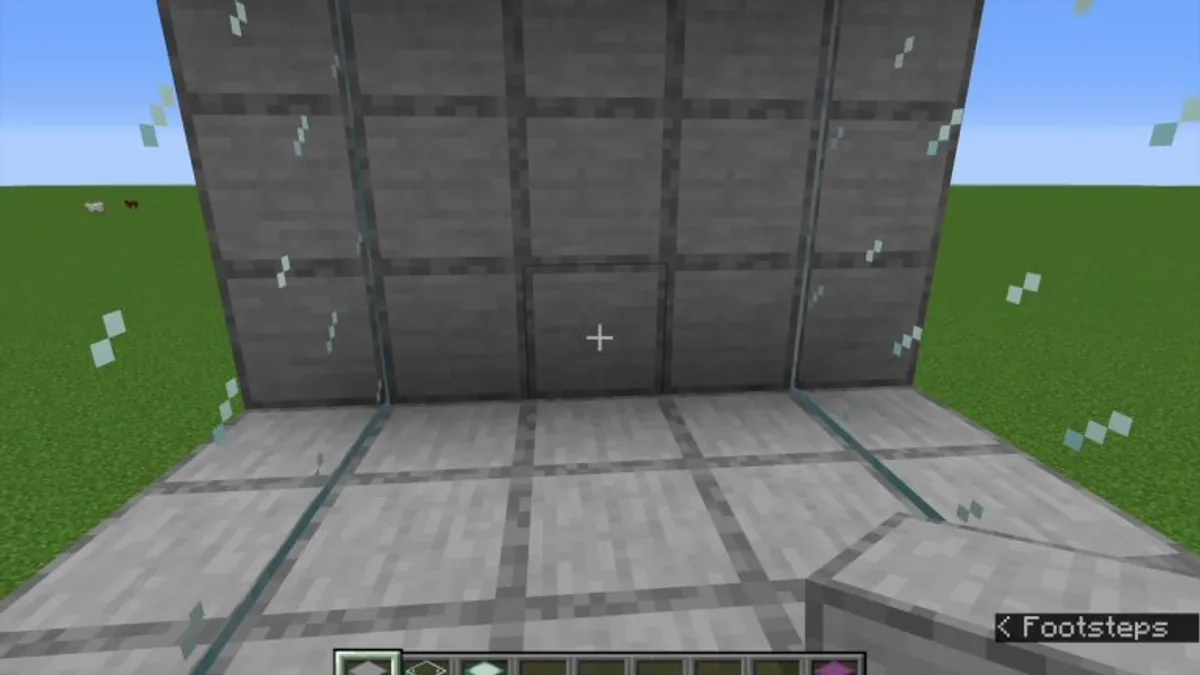 I discovered a cool trick for making secret entrances using Shulker Boxes!