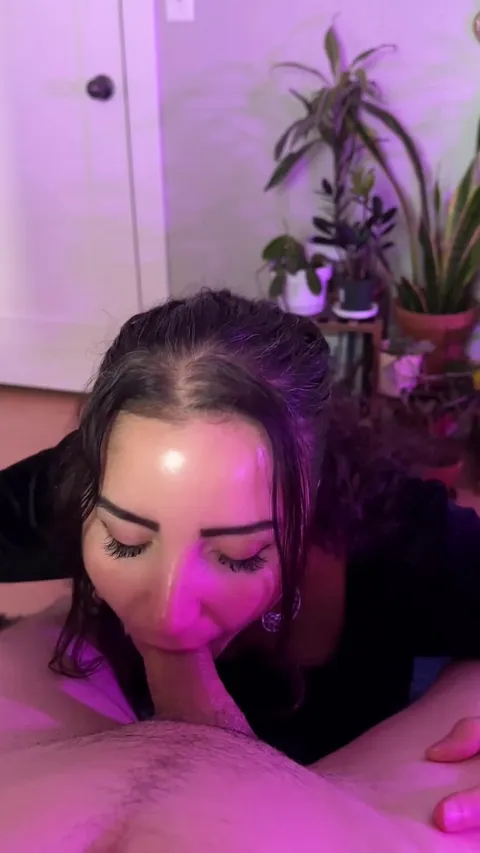 worshipping just hits different when its a birthday blowjob