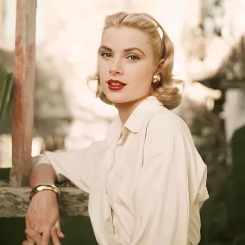 Grace Kelly (Nov 12, 1929-Sept 14, 1982)