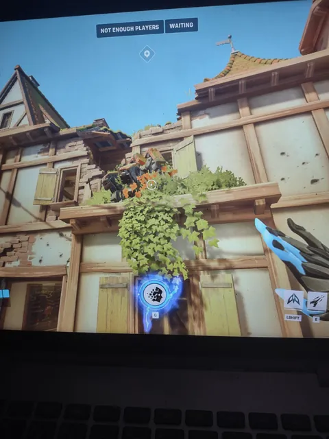 So I searched for and found all uses of this four leaf clover asset on Eichenwald, locations all pictured here.