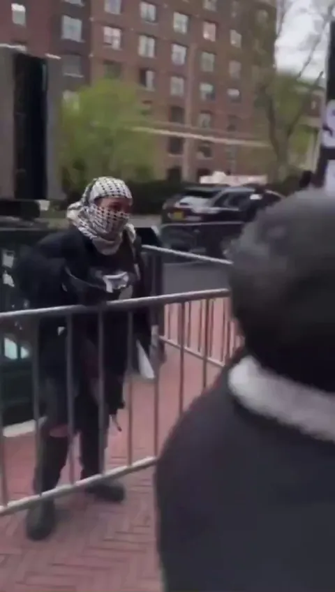 The next BIG thing in cosplay at Colleges....HAMAS Terrorist. 