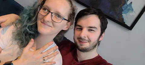 2 years today i never even kissed a girl, today she said yes 😊(OC)