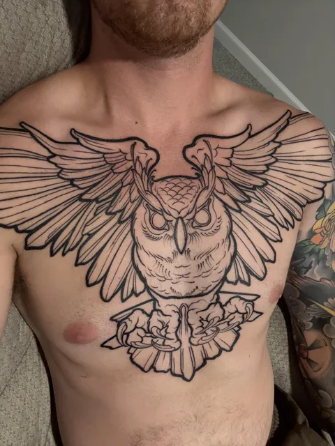 Lining session on my owl done! By Harry at The Oak in Omaha, NE.