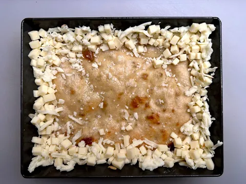 [Homemade] Sweet Chinese Sausage and Peppers Detroit Style Pizza