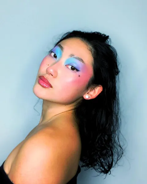 [FOTD] aurora borealis ✨ my makeup artist friend did my makeup!!