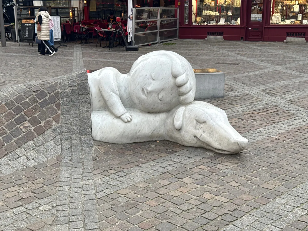 A day in Antwerp, Belgium, autumn 2025.