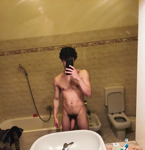 26 bi italian selfsucker