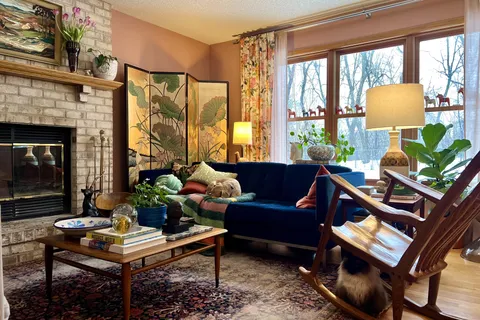 A snowstorm in Minnesota just amplifies the coziness of our living room. 